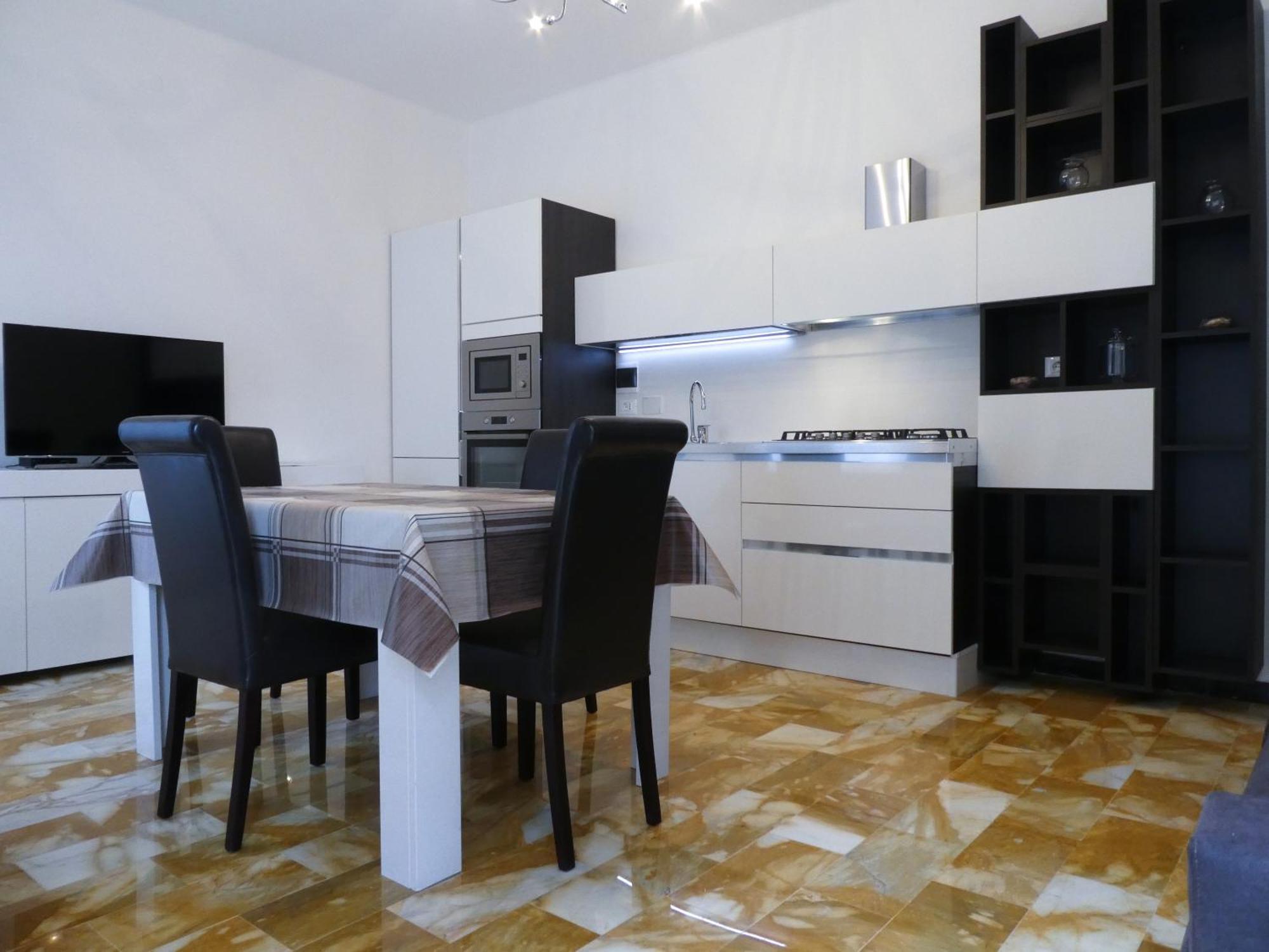 Isola Di Man Apartment อิมเปรีอา ภายนอก รูปภาพ